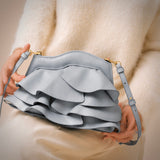 Vuelo Aether Blue Soft Clutch en piel de ternera - Edición Limitada